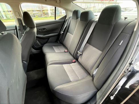 Used 2024 Nissan Sentra SV image 17