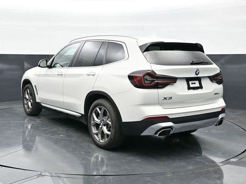 Used 2024 BMW X3 xDrive30i w/ Premium Essential Package AWD/4WD image 8