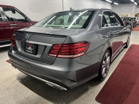 Used 2016 Mercedes-Benz E 350 4MATIC Sedan image 15