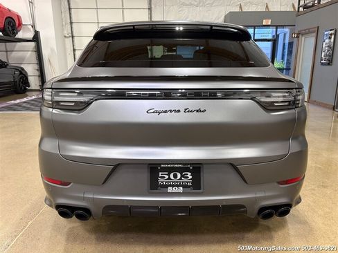 Used 2022 Porsche Cayenne Turbo AWD/4WD image 11