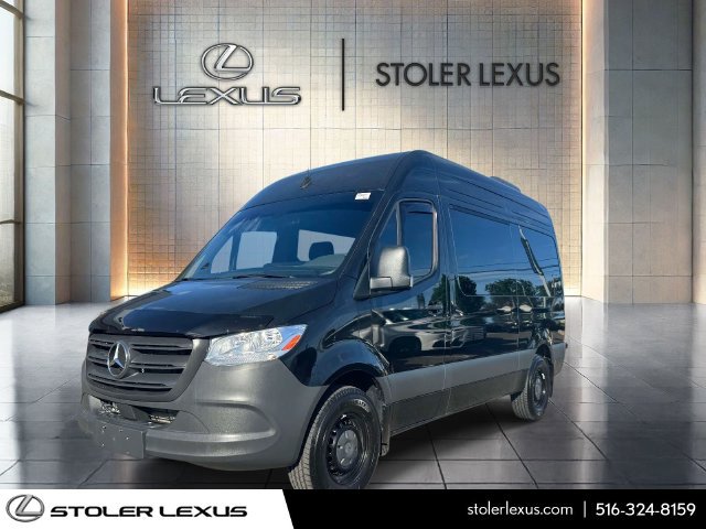 Used 2024 Mercedes-Benz Sprinter 2500 image 3