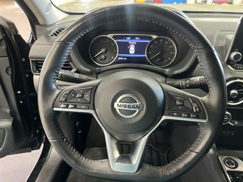 Used 2022 Nissan Sentra SV w/ All-Weather Package FWD image 10