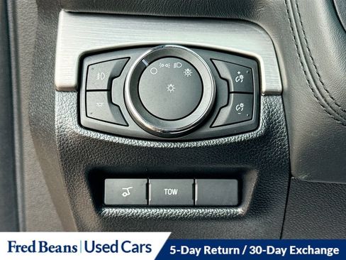 Used 2017 Ford Explorer Platinum AWD/4WD image 13