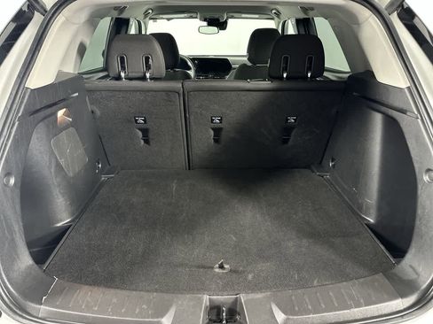 Used 2024 Chevrolet TrailBlazer LT w/ Convenience Package image 8