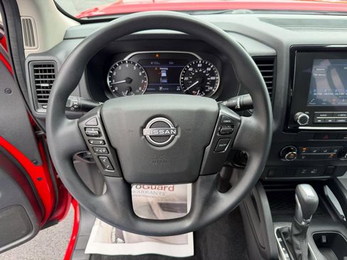 Used 2022 Nissan Frontier S AWD/4WD image 24
