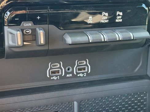 New 2026 RAM 1500 Laramie w/ Night Edition AWD/4WD image 29