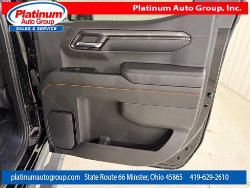 Used 2024 GMC Sierra 1500 AT4 w/ Technology Package AWD/4WD image 38