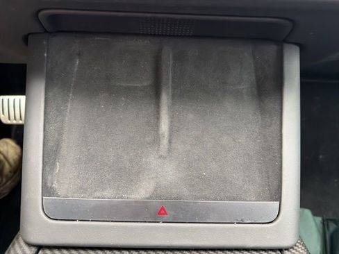 Used 2021 Tesla Model S Plaid image 47