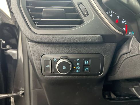 Used 2020 Ford Escape SEL FWD image 18