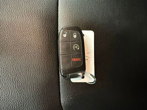 Used 2024 Jeep Compass Limited image 24