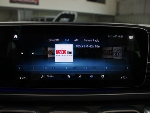 Used 2022 Mercedes-Benz GLE 350 w/ Premium Package image 24