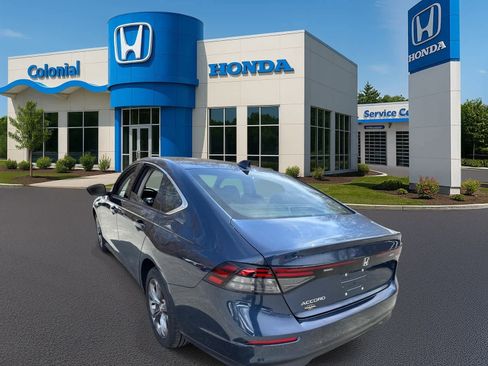 Used 2024 Honda Accord EX image 4