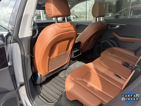 Used 2022 Audi Q8 Premium Plus w/ Premium Plus Package image 9