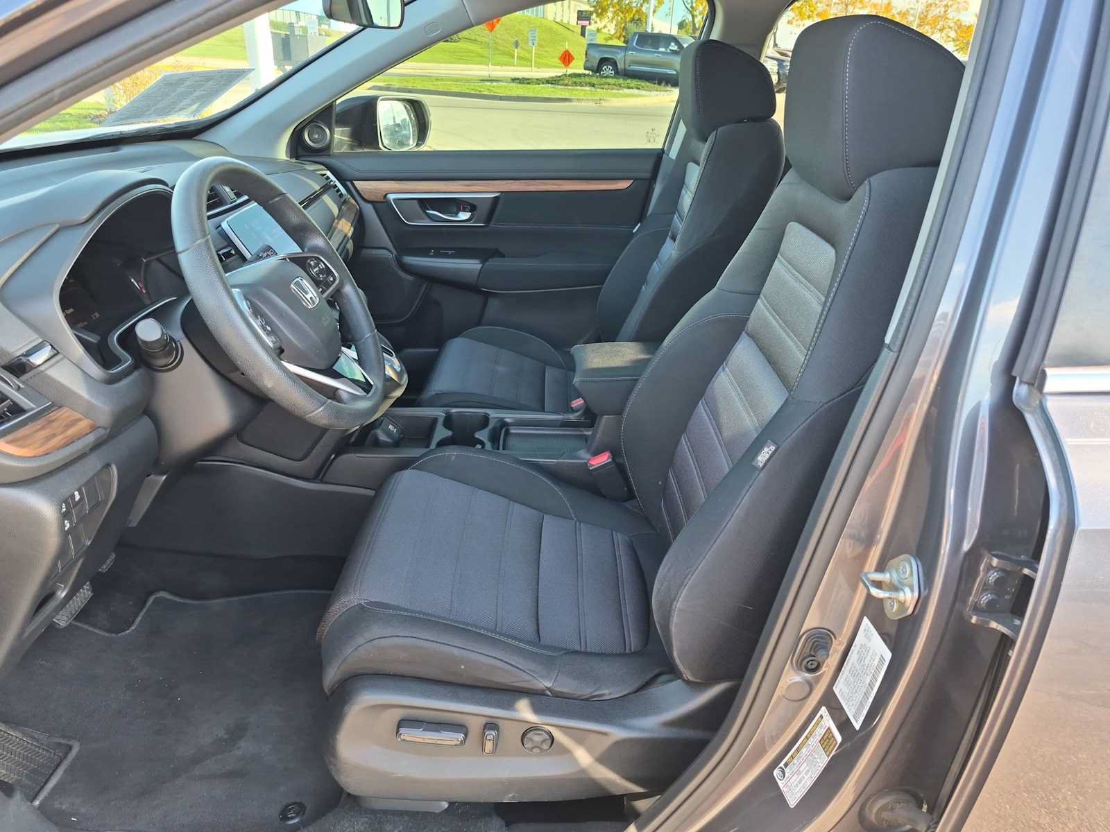 Used 2019 Honda CR-V EX image 16