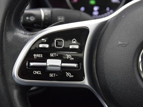 Certified 2019 Mercedes-Benz C 300 Sedan image 24