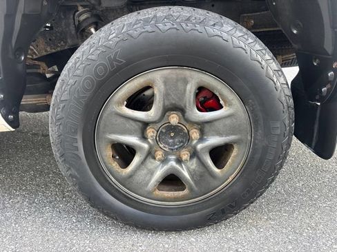 Used 2014 Toyota Tundra SR AWD/4WD image 19