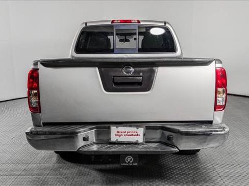 Used 2019 Nissan Frontier SV RWD image 7