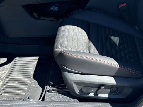 New 2026 Nissan Rogue SV AWD/4WD image 21