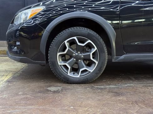 Used 2014 Subaru Crosstrek 2.0i Premium w/ Popular Package #2 AWD/4WD image 4