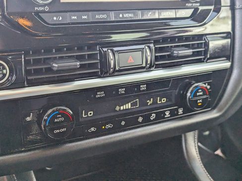 Certified 2024 Nissan Pathfinder SV w/ Lighting Package (N92) image 23