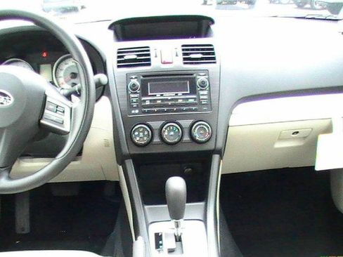 Used 2012 Subaru Impreza 2.0i Sport Limited image 4