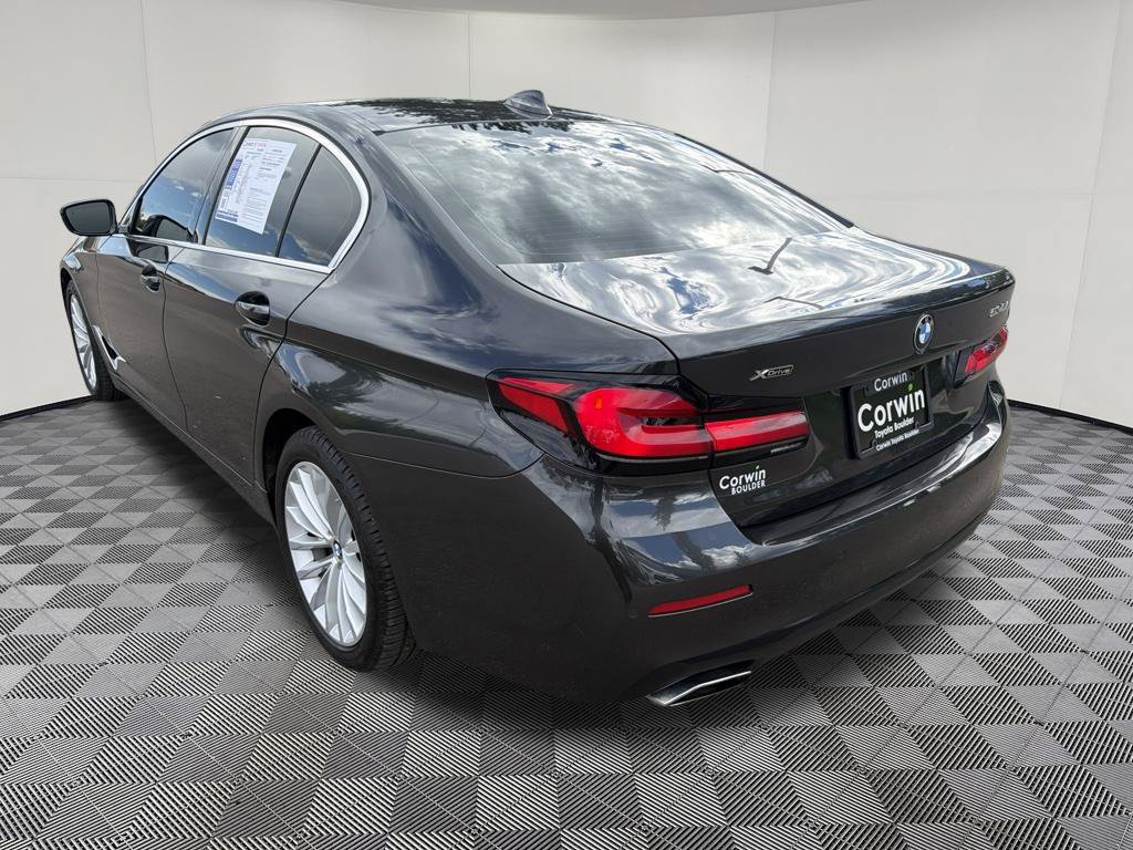 Used 2023 BMW 530i xDrive w/ Premium Package AWD/4WD image 5
