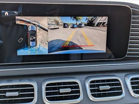 New 2026 Mercedes-Benz GLS 450 4MATIC image 12