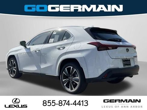 New 2026 Lexus UX 300h AWD image 4