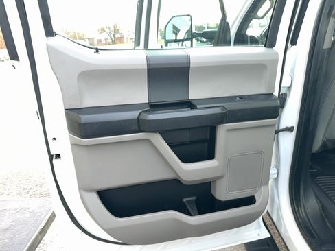 Used 2020 Ford F350 XL w/ Power Equipment Group image 13