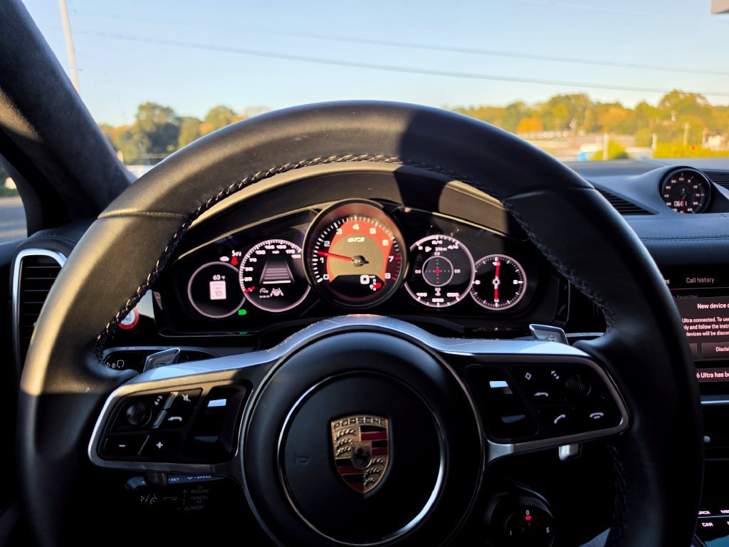 Used 2023 Porsche Cayenne GTS AWD/4WD image 8