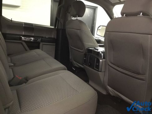 Used 2018 Ford F150 XLT w/ Equipment Group 302A Luxury image 32