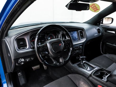 Used 2022 Dodge Charger R/T w/ Blacktop Package RWD image 3