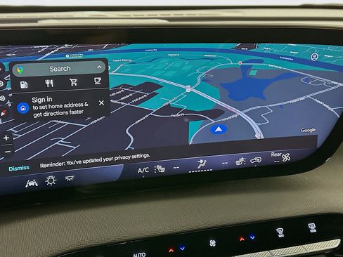 Used 2025 Buick Enclave Preferred image 22