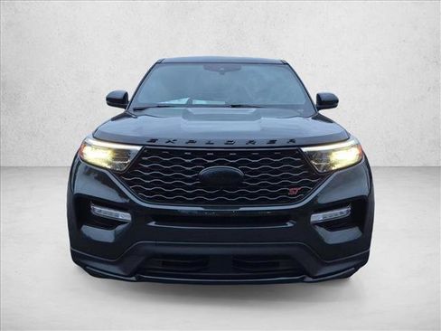 Used 2022 Ford Explorer ST w/ ST Street Pack AWD/4WD image 2