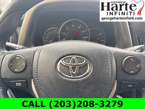 Used 2016 Toyota RAV4 LE image 16