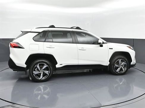 Used 2024 Toyota RAV4 SE w/ Weather & Moonroof Package AWD/4WD image 28