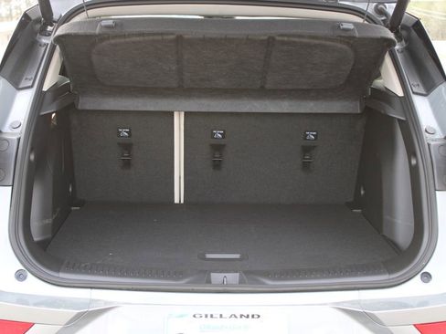 Used 2024 Buick Encore GX Avenir w/ Avenir Convenience Package image 18