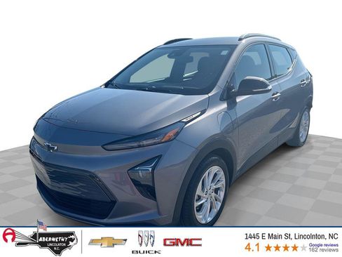Used 2023 Chevrolet Bolt EUV LT image 1