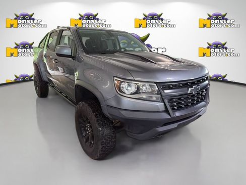 Used 2019 Chevrolet Colorado ZR2 w/ ZR2 Dusk Special Edition AWD/4WD image 3