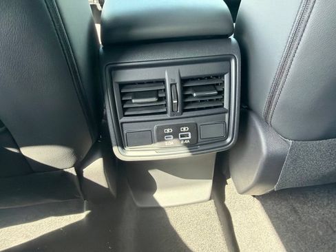 New 2026 Subaru Forester Premium AWD/4WD image 16