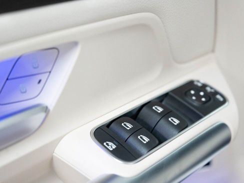 New 2026 Mercedes-Benz GLA 250 image 18
