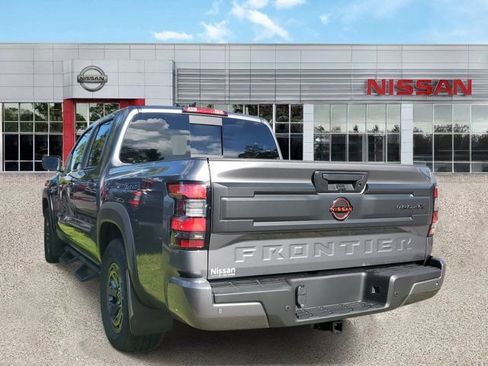 New 2026 Nissan Frontier PRO-4X w/ Pro-4x Convenience Package image 2