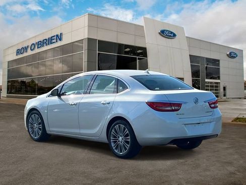 Used 2013 Buick Verano FWD image 3