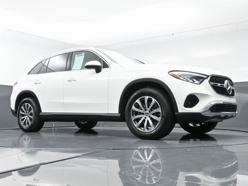 Used 2023 Mercedes-Benz GLC 300 image 48