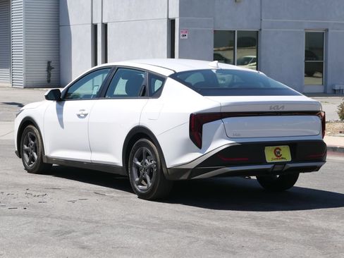 Used 2025 Kia K4 FWD image 5