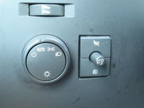 Used 2008 GMC Sierra 1500 W/T w/ Work Truck Preferred Package RWD image 25