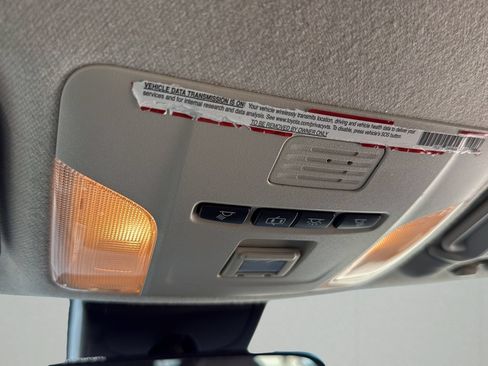 Used 2022 Toyota Corolla LE FWD image 22