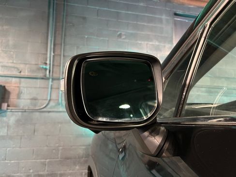 Used 2023 Subaru Ascent Limited w/ Technology Package image 30