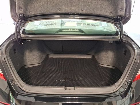 Used 2018 Honda Accord EX-L image 28