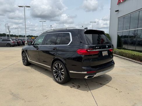 Used 2021 BMW X7 xDrive40i w/ Premium Package 2 AWD/4WD image 8